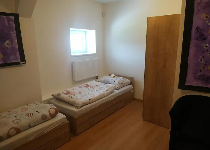 Centrum Pro Vzdelavani A Kulturu *