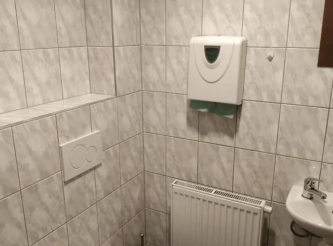 Centrum Pro Vzdelavani A Kulturu ホテル